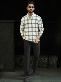 Powerlook Men Checked Polo Collar T-shirt