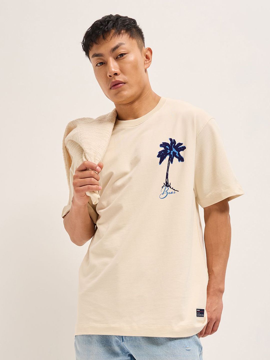 T-Shirt Leher Beruang Lelaki Bear House Graphic Graphic