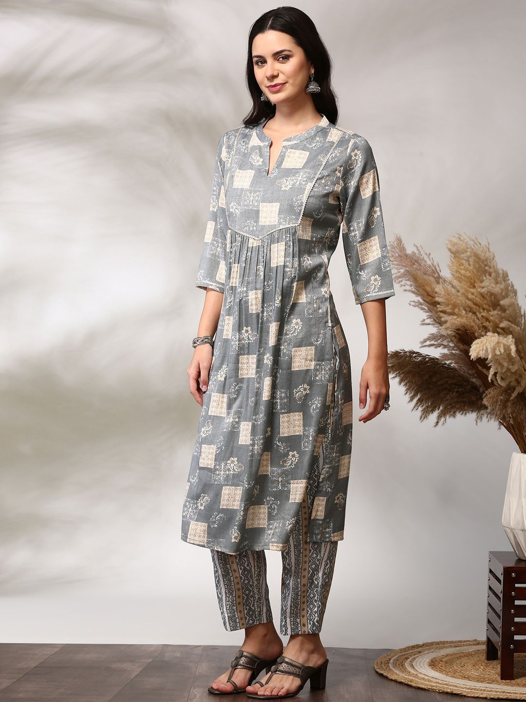 Anouk Geometric Printed Regular Straight Kurta with Trousers & Dupatta