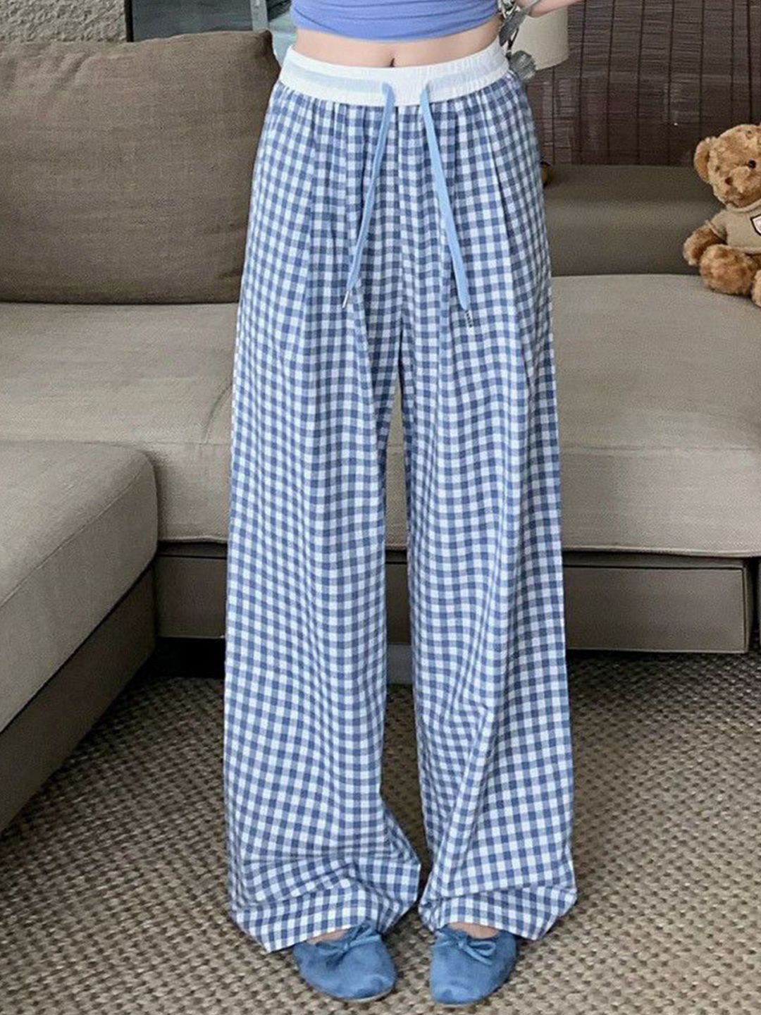 DressBerry Women Mid-Rise Wide Leg Trousers