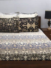 BOMBAY DYEING Grey & Brown Printed 300 TC Cotton King Bedsheet with 4 Pillow Covers