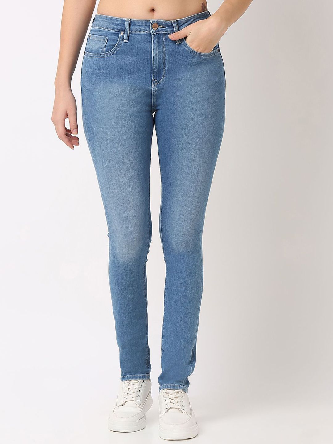 SPYKAR Women Skinny Fit Light Fade Jeans