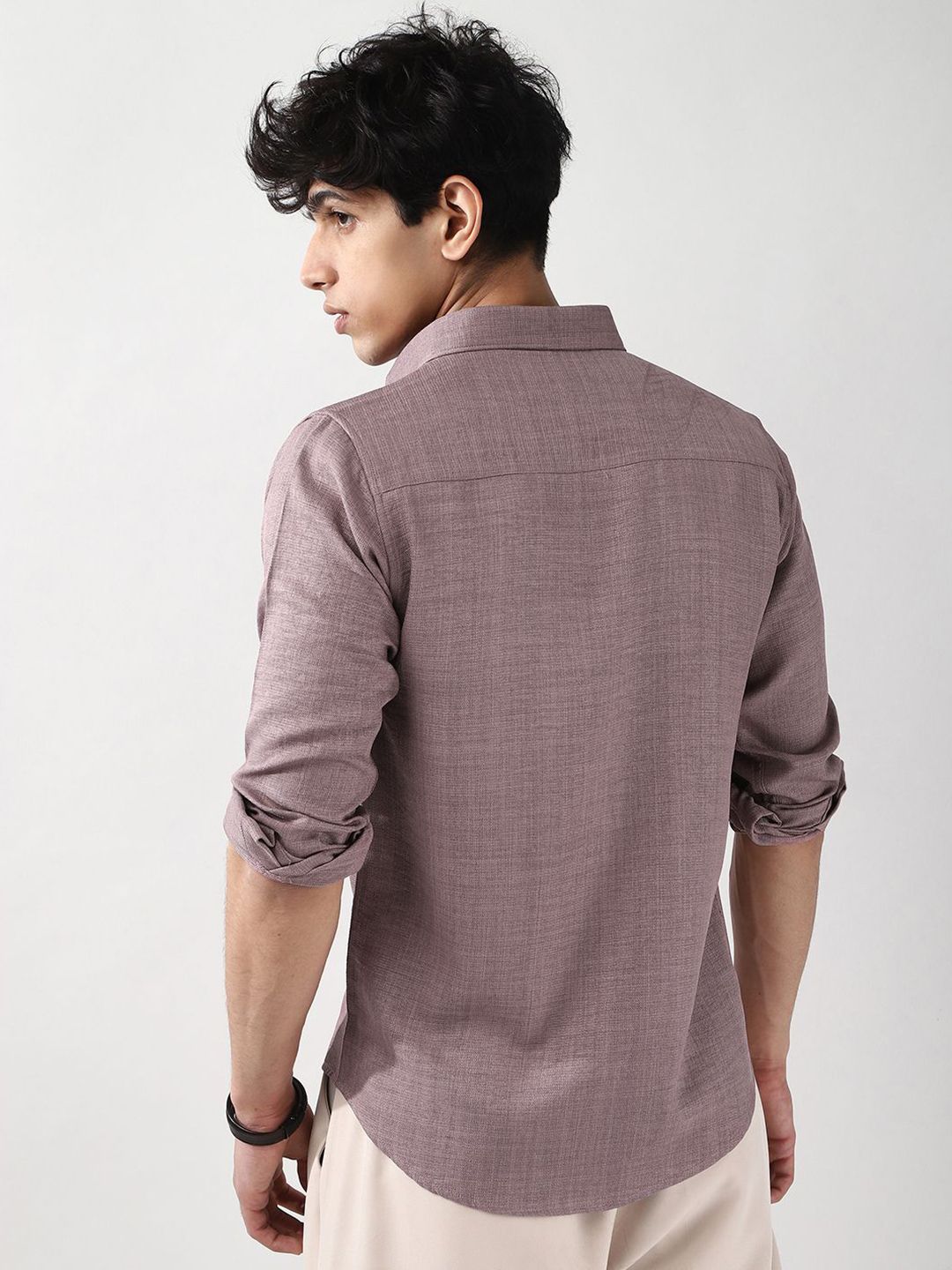 Urbano Fashion Men Purple Solid Linen Full Sleeve Relaxed Fit Casual Shirt