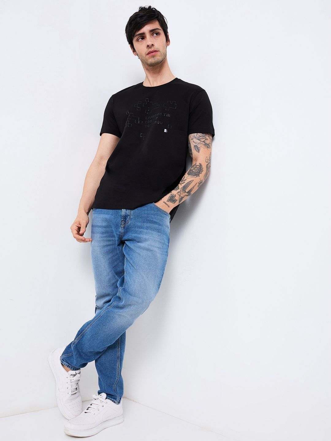 SPYKAR Men Graphic Printed Round Neck Cotton Slim Fit T-shirt
