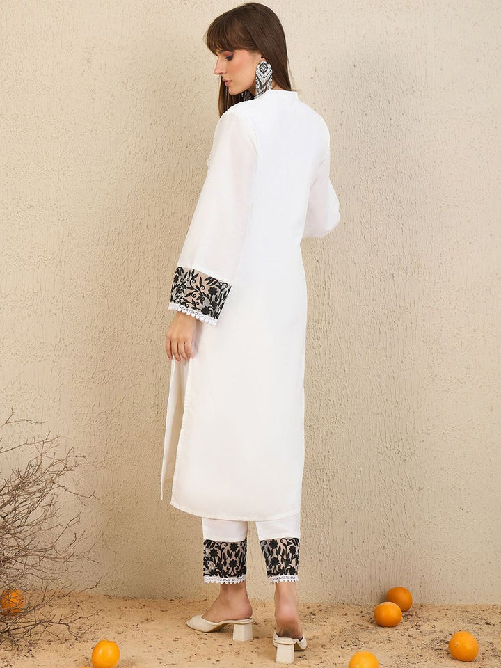 Indo Era Floral Embroidered Panelled Beads and Stones Straight Kurta with Trousers