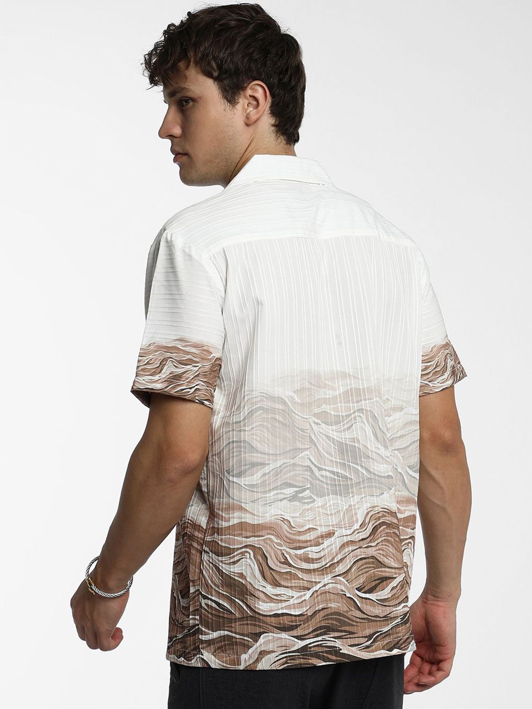 Campus Sutra Men Comfort Cuban Collar Abstract Printed  Casual Shirt