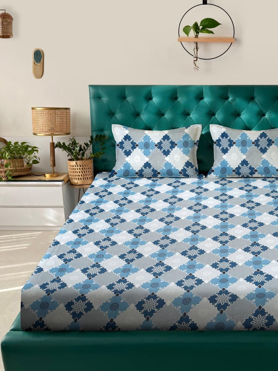 KLOTTHE Blue Floral Pure Cotton 400 TC Fitted King Fine Bedsheet with 2 Pillow Covers-98 x 89 inches