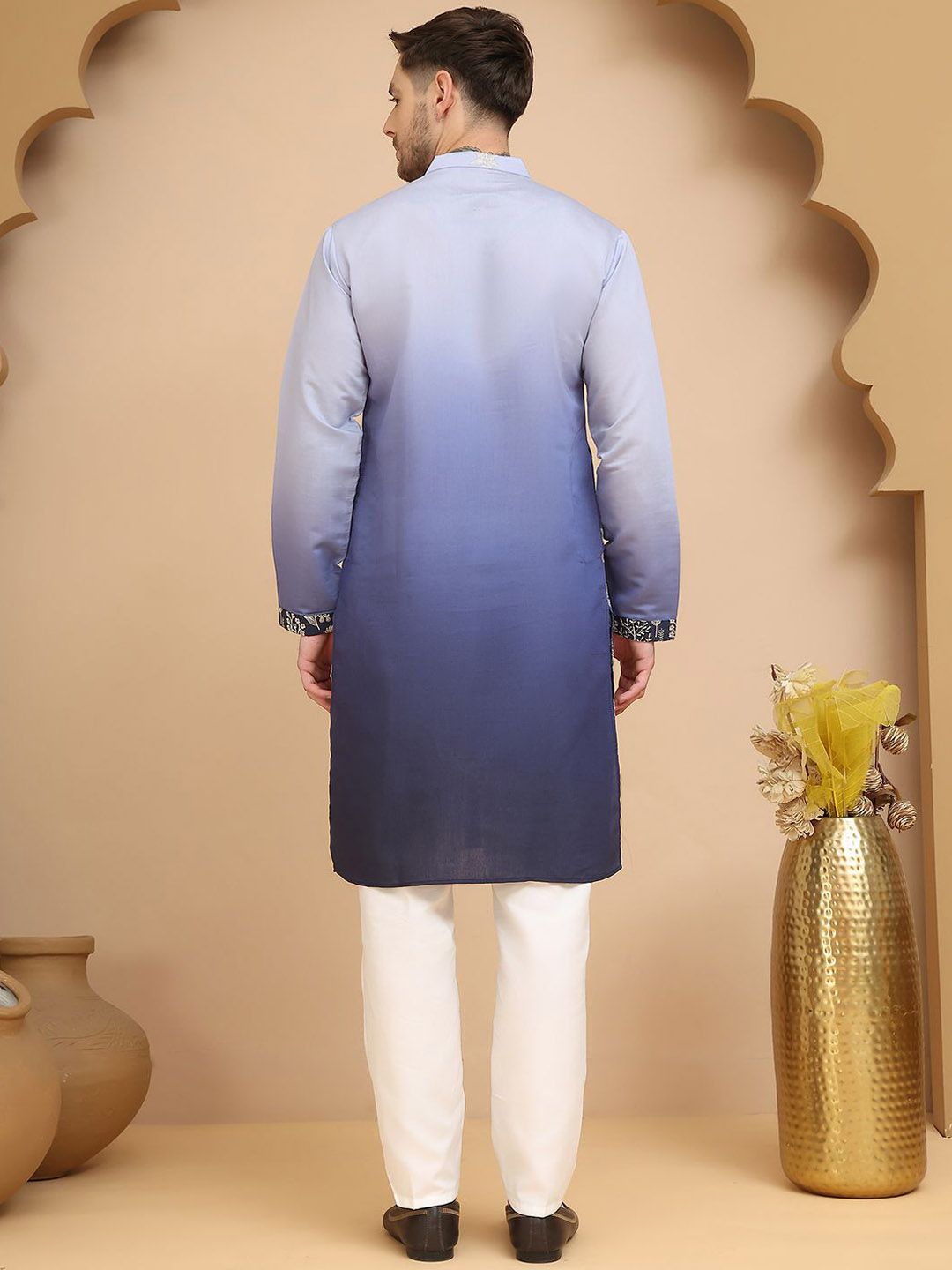 Jompers Men Floral Embroidered Regular Thread Work Kurta with Pyjamas