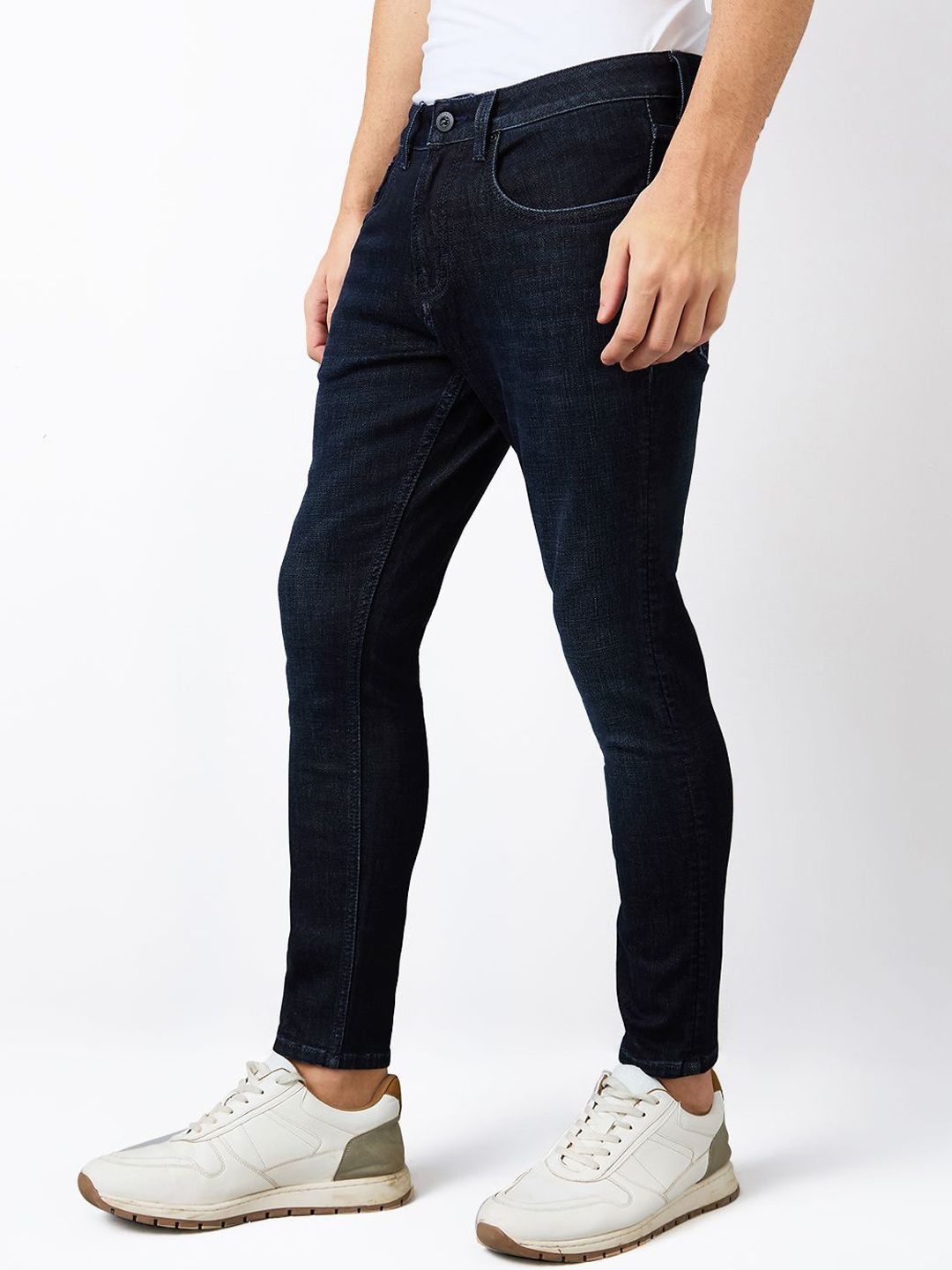 SPYKAR Men Slim Fit Low Distress Jeans