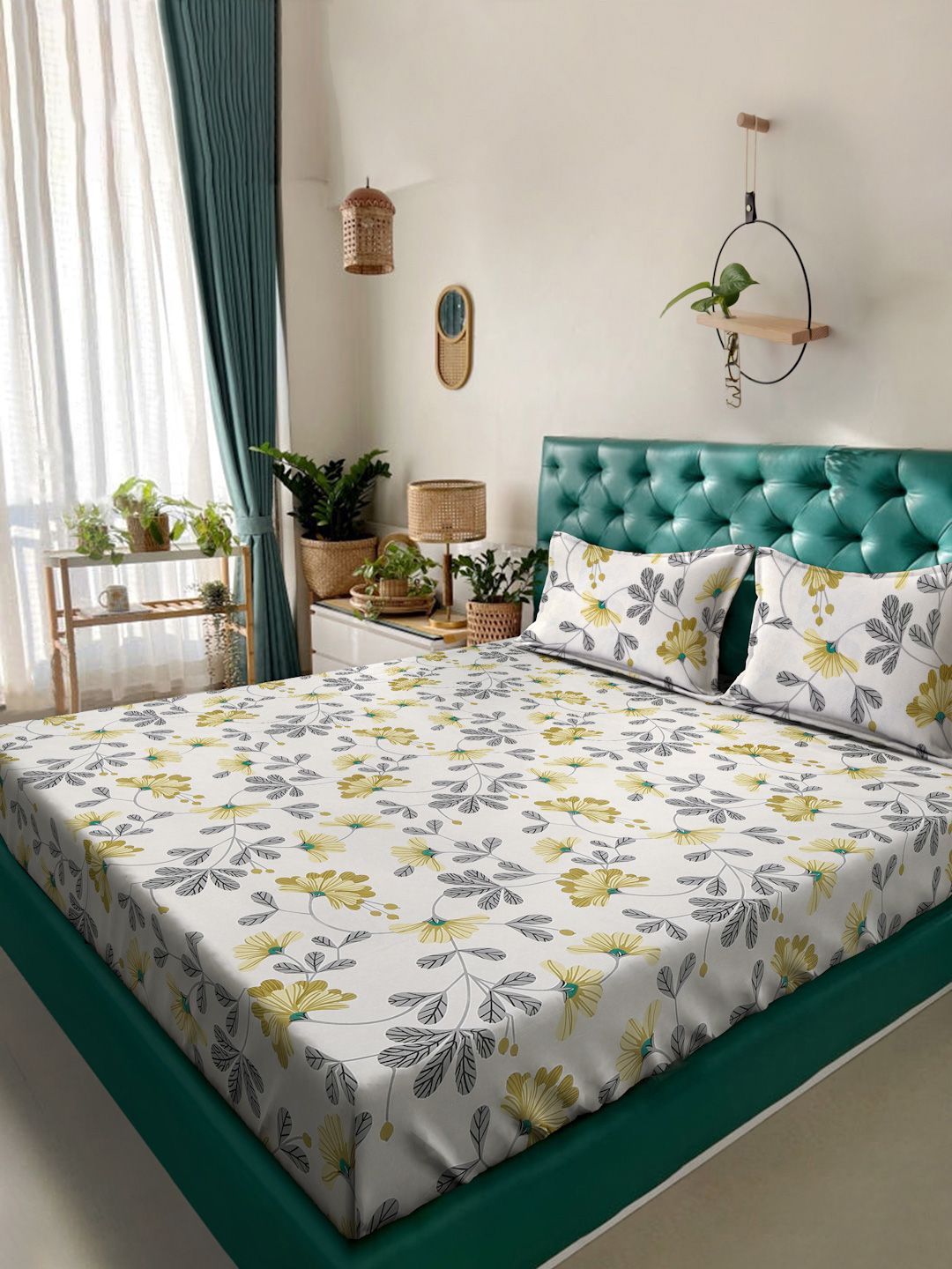 Aura White & Yellow Floral Printed 300 TC Fitted King Bedsheet Set 2.5 x 2.25 m