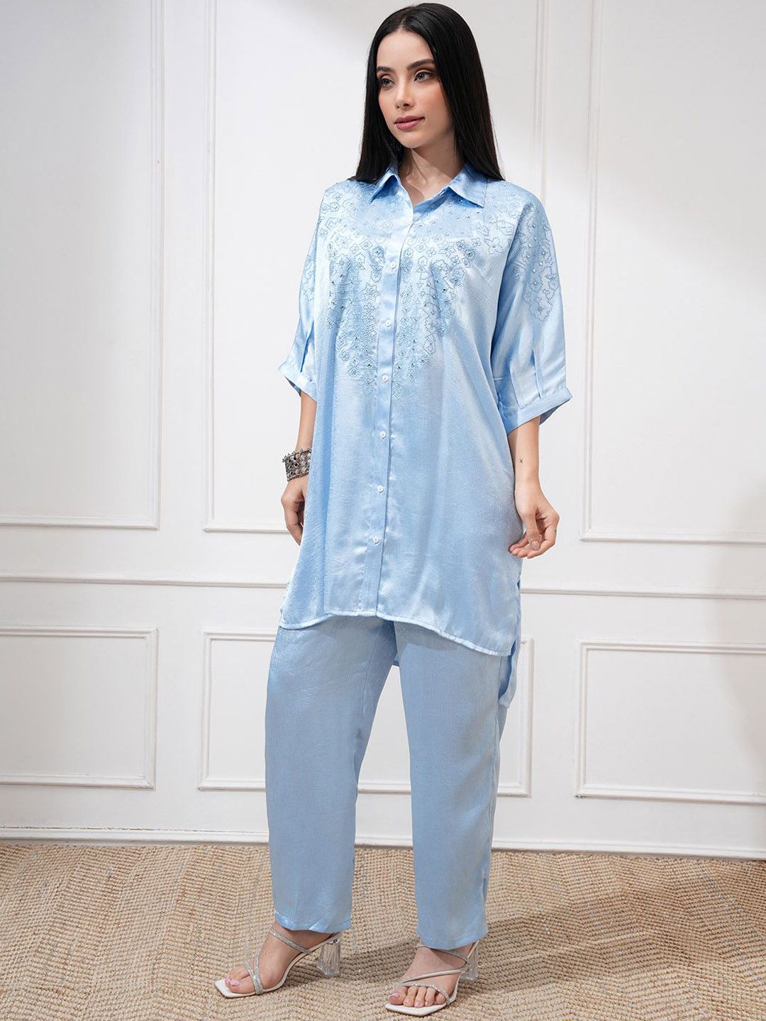 Vishudh Women Embroidered Tunic With Regular Pants Co-Ord Set