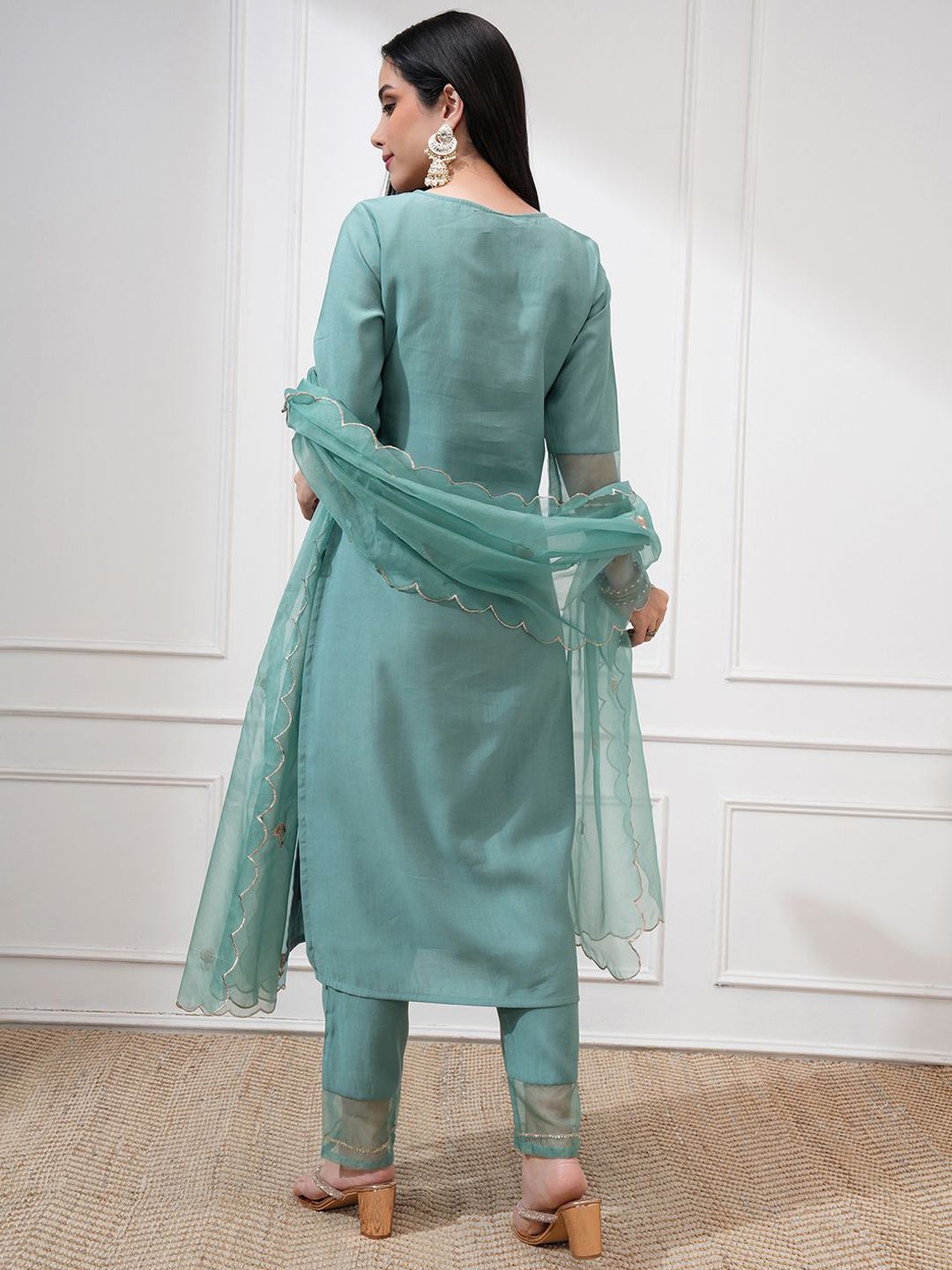 Vishudh Women Sea Embroidered New Roman Kurta with Bott0m and Nylon Organza Dupatta