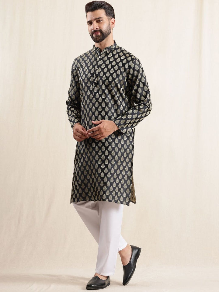 Anouk Men Floral Printed Kurta with Pyjamas & Nehru Jacket