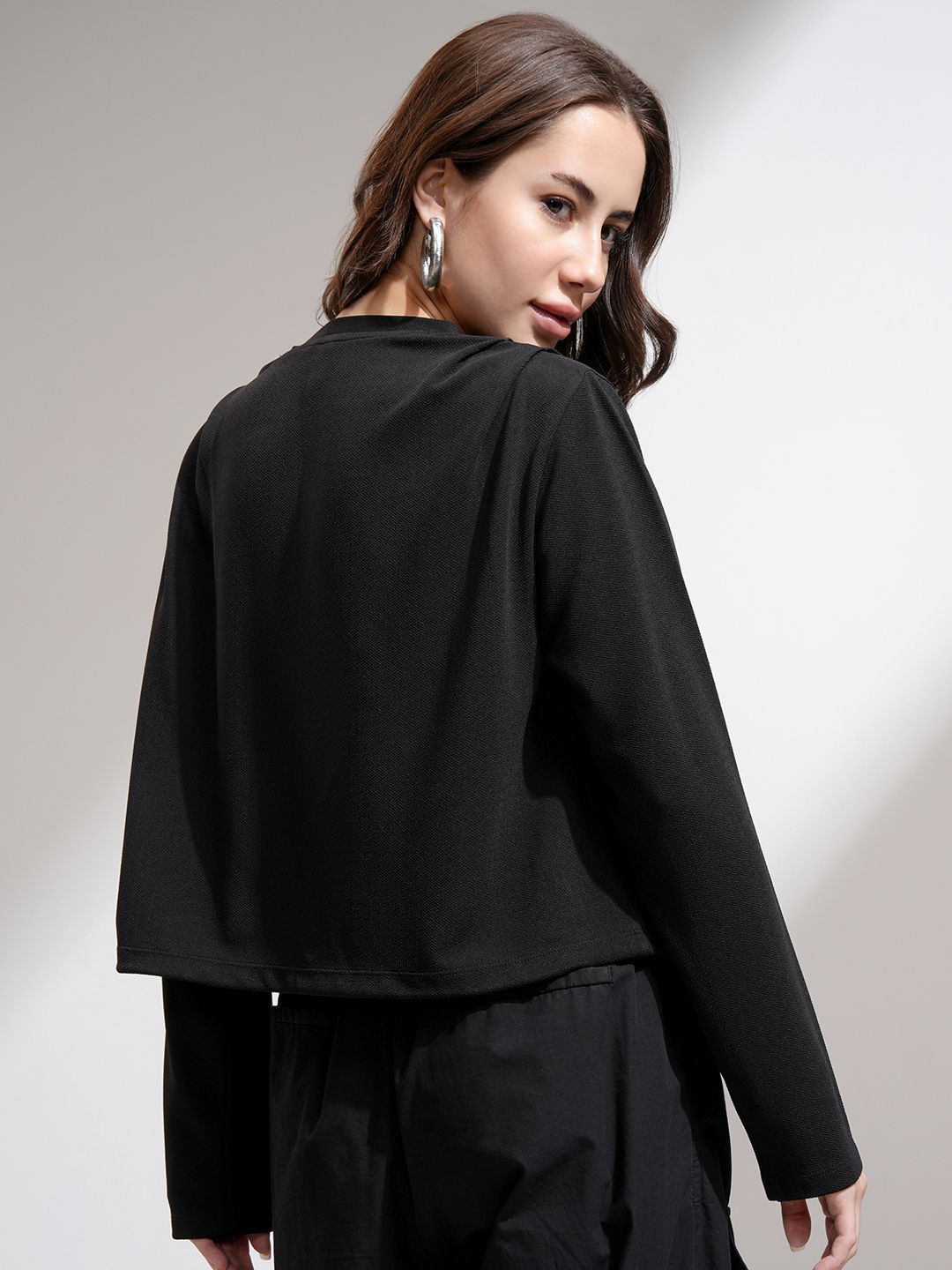 Street By Tokyo Talkies Women Solid V-Neck Full Sleeve Top
