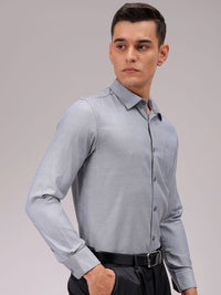 The Indian Garage Co. X Luxe Men Cutaway Collar Solid Slim Fit Formal Shirt