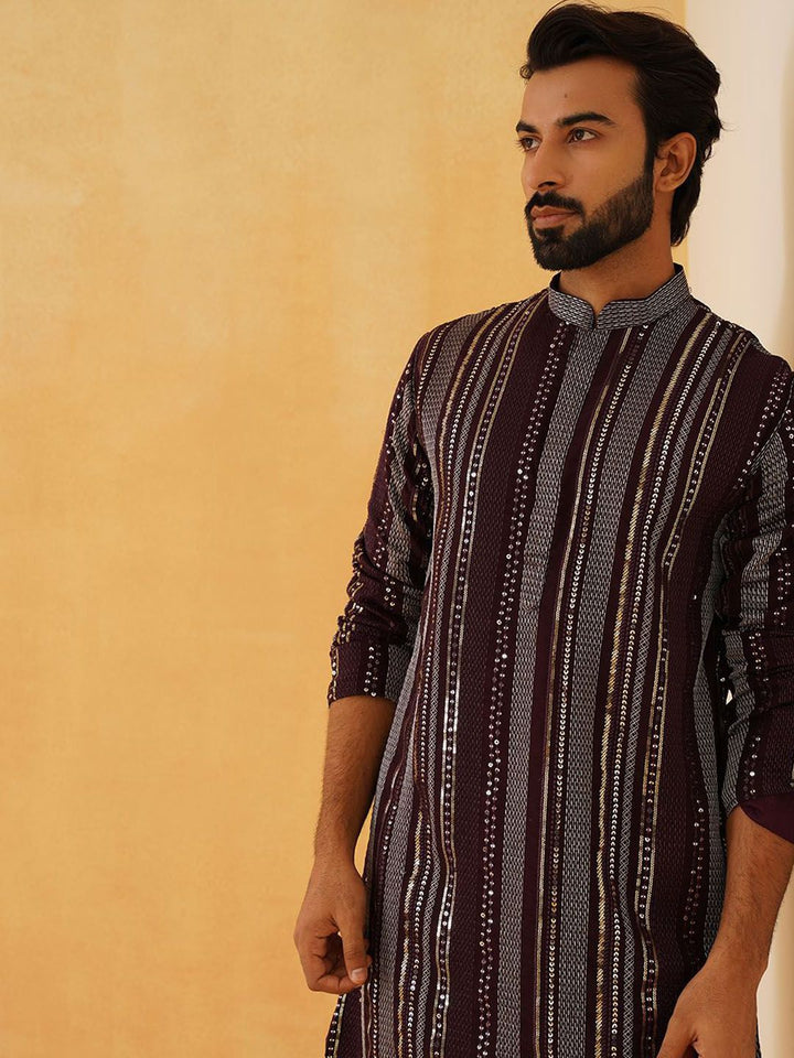 SOJANYA LUXE Men Embroidered Sequinned Georgette Kurta