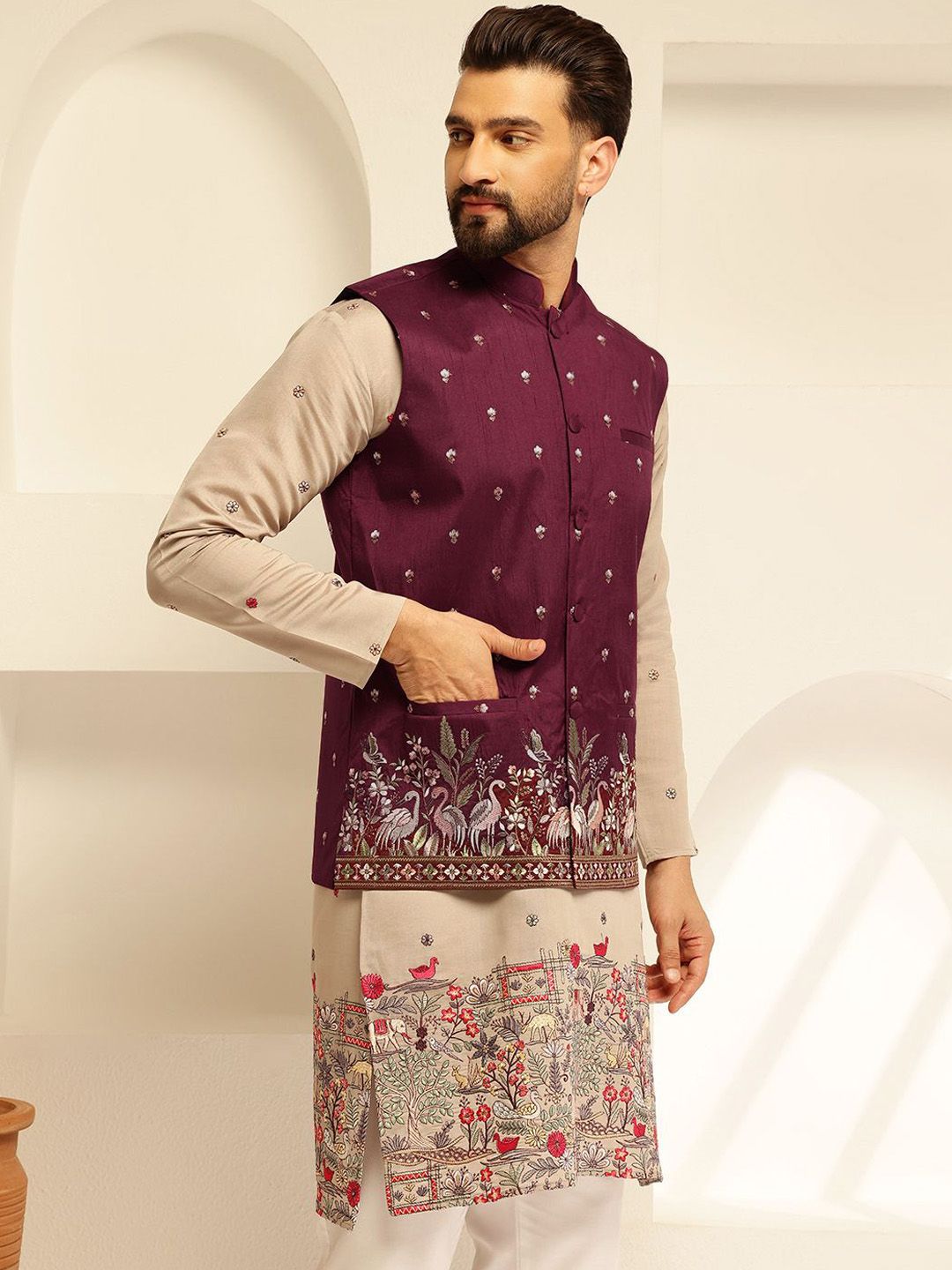 SOJANYA Embroidered Brocade Nehru Jacket