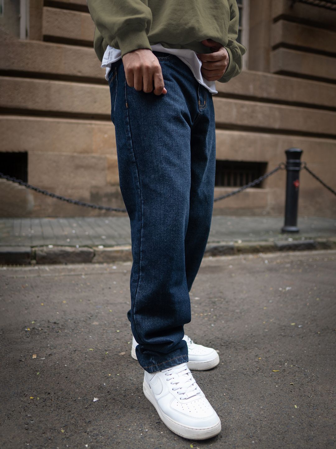Powerlook Men Relaxed Fit Mildly Distressed Light Fade Jeans