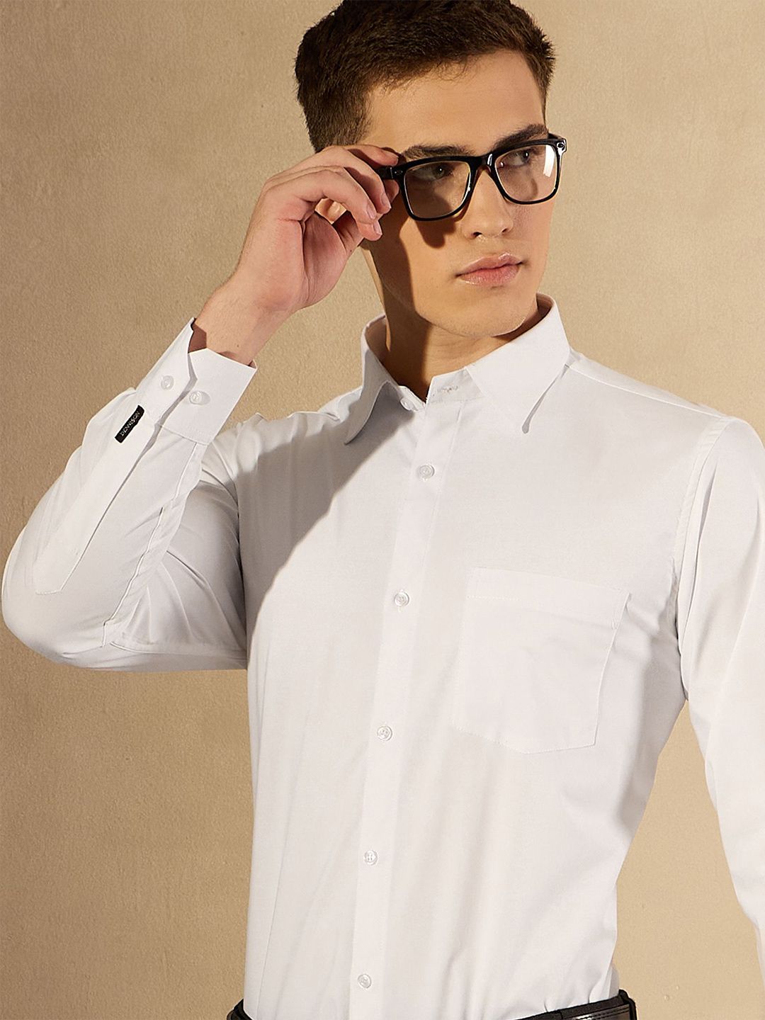 DENNISON Men Smart Spread Collar Solid Cotton Formal Shirt