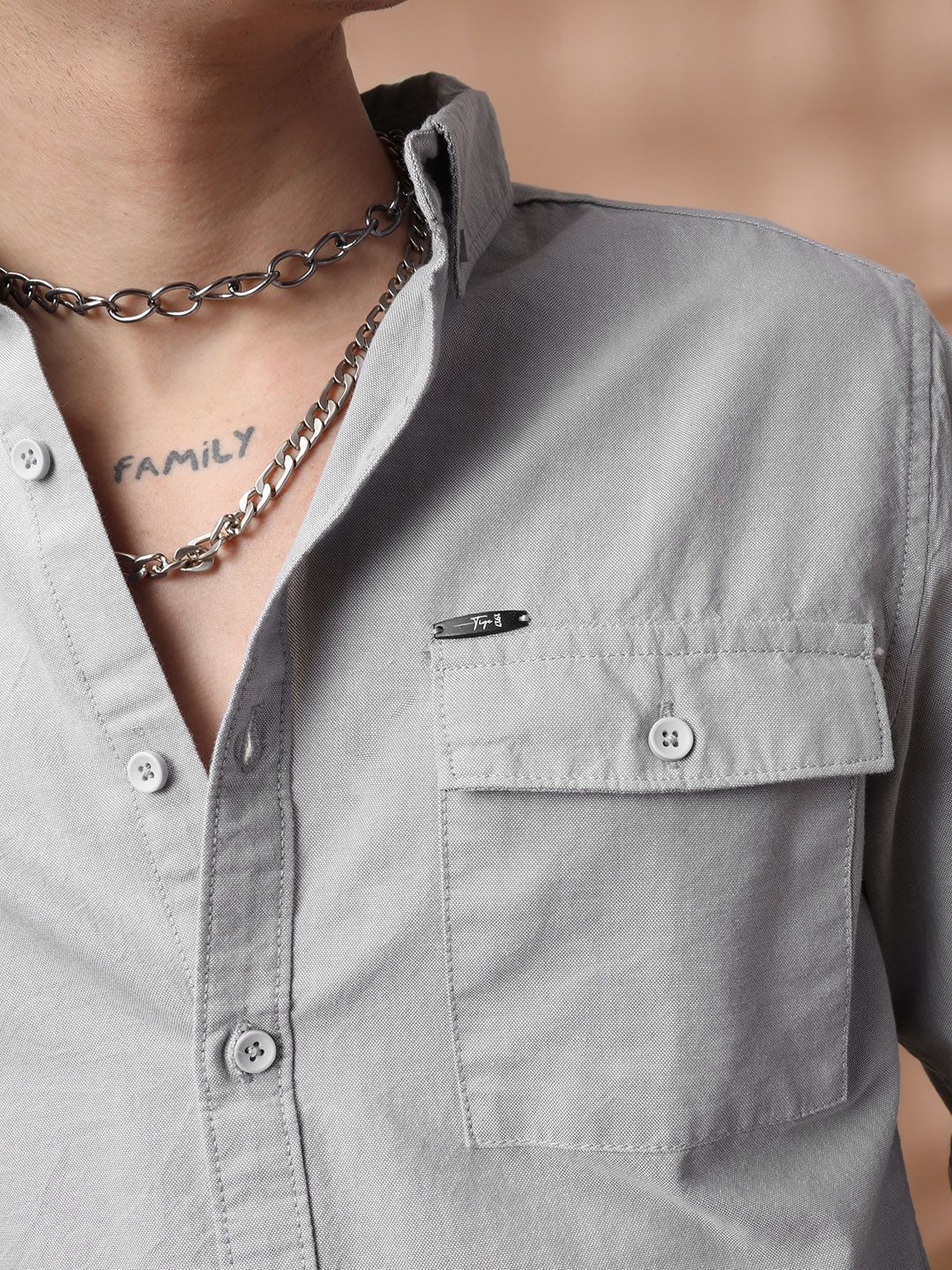 The Indian Garage Co Men Grey Slim Fit Solid Casual Shirt