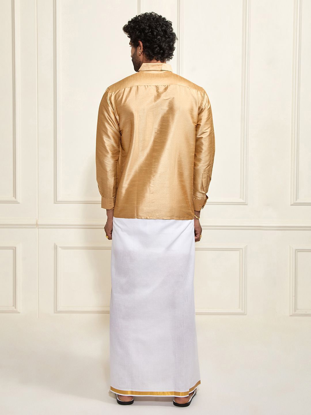 VASTRAMAY Shirt Collar Long Roll-Up Sleeves Shirt With Veshti