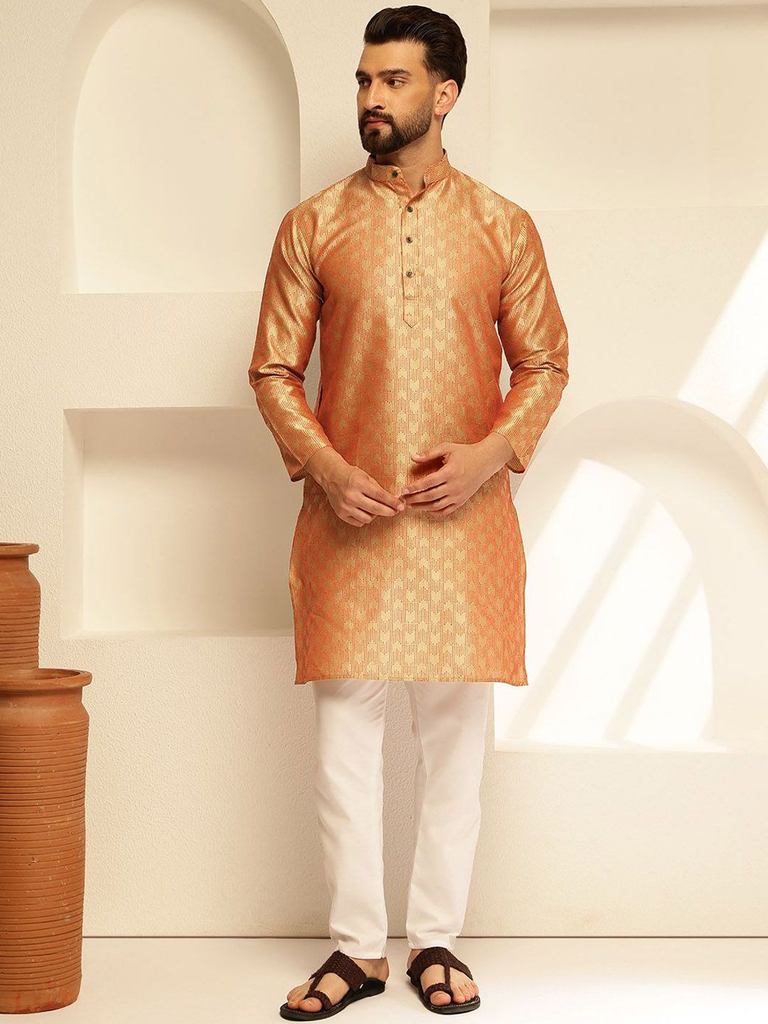 SOJANYA Rekaan Tenunan Kolar Mandarin Kurta Lurus