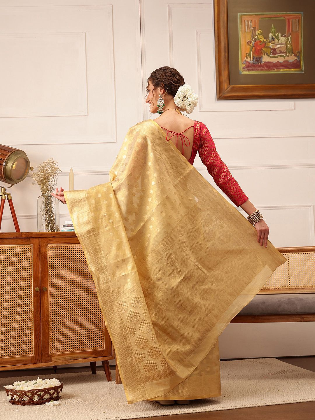 Silk Land Woven Design Zari Tissue Kanjeevaram Saree