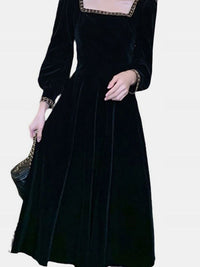 Pakaian Lengan Puff Dressberry Fit & Flare