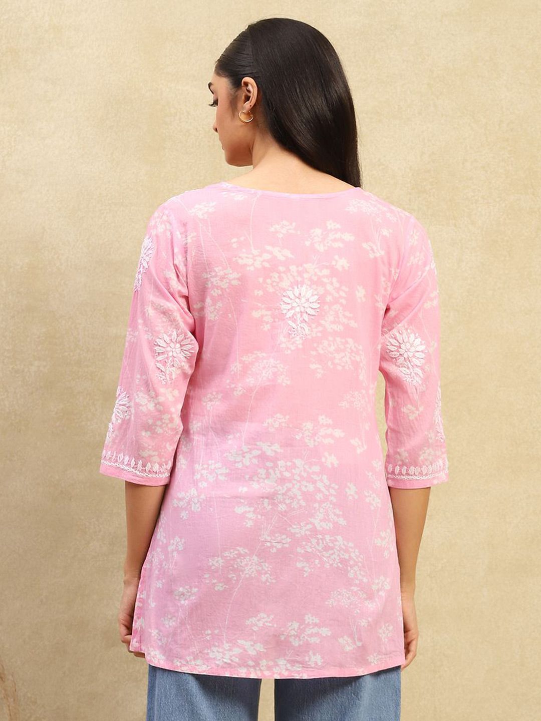House of Chikankari Women Pink Cotton Chikankari Embroidered Kurta