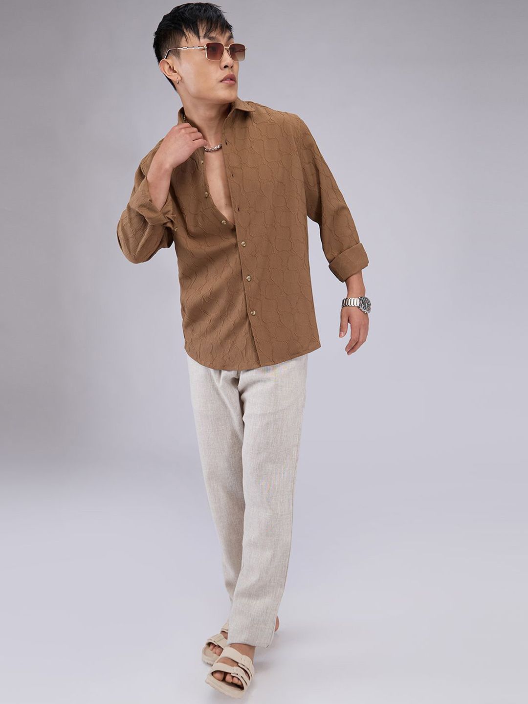VASTRADO Men Classic Cutaway Collar Textured Slim Fit Casual Shirt