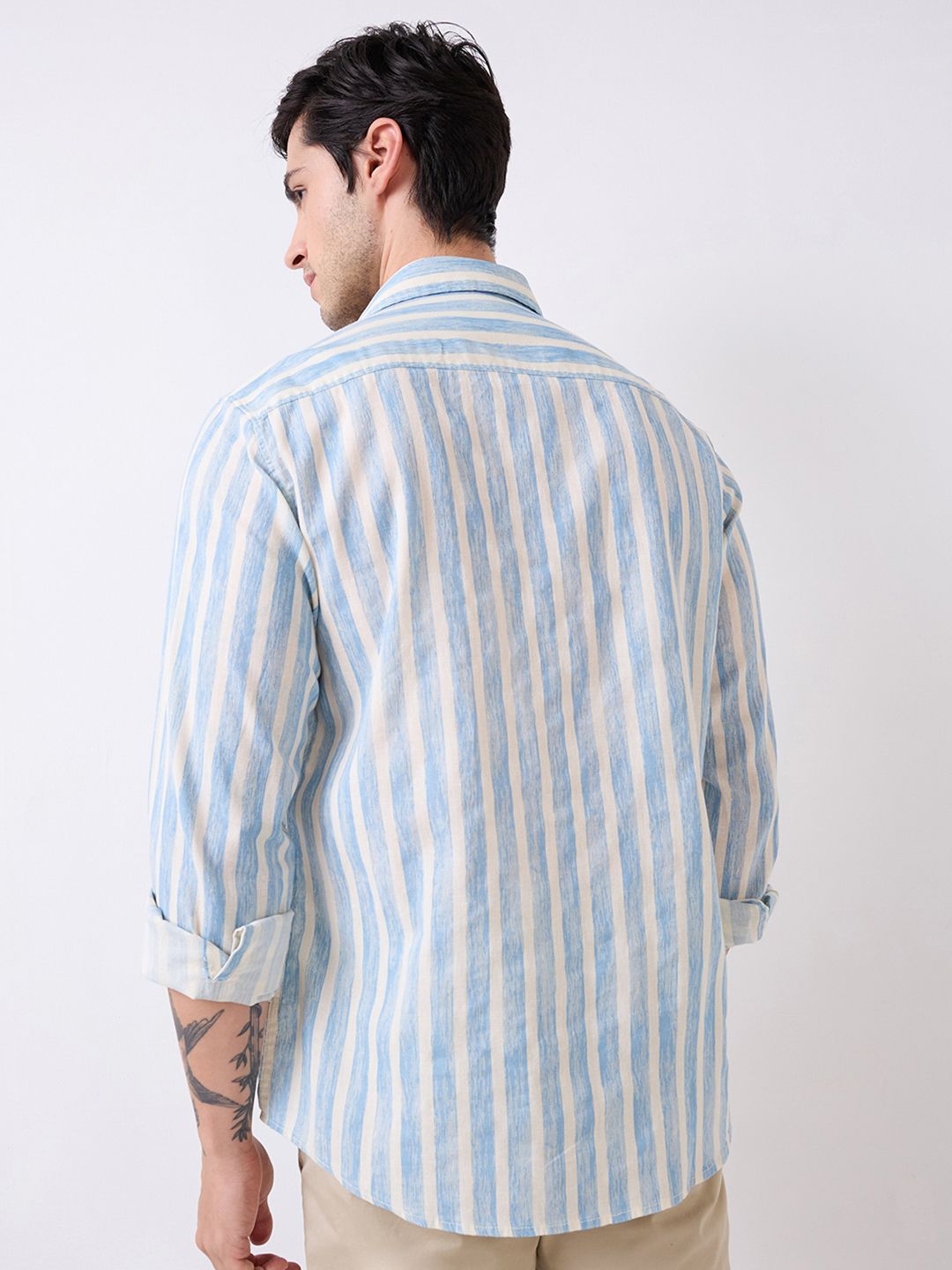 SPYKAR Men Slim Fit Opaque Striped Casual Shirt