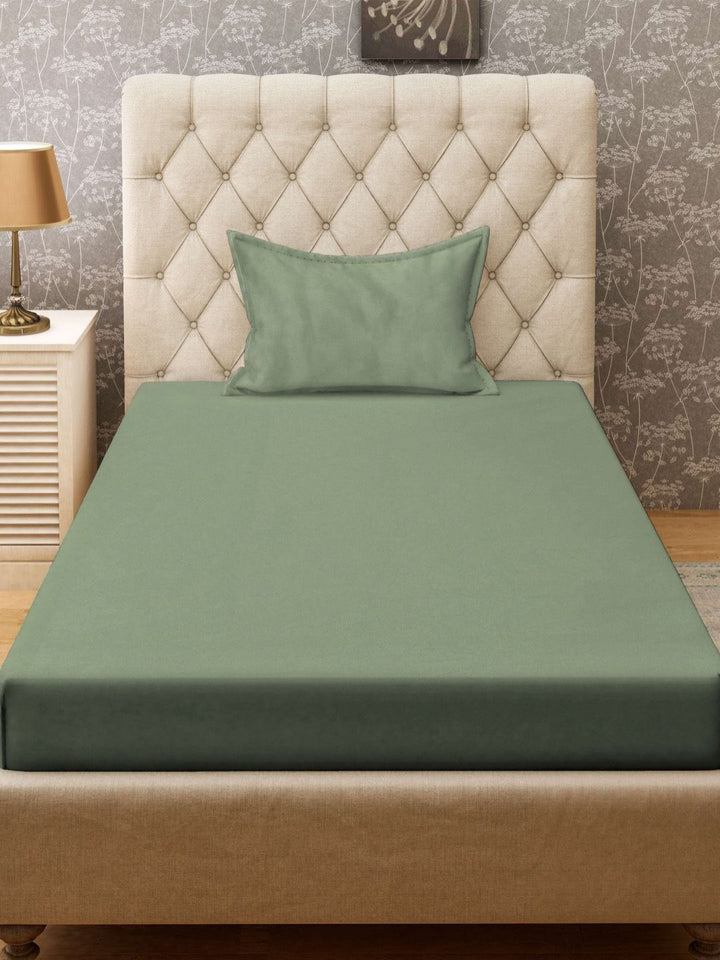 Myntra Elegant Homes Green 300 TC Set Cadar Bujang Dilengkapi 2.25 m x 1.5 m