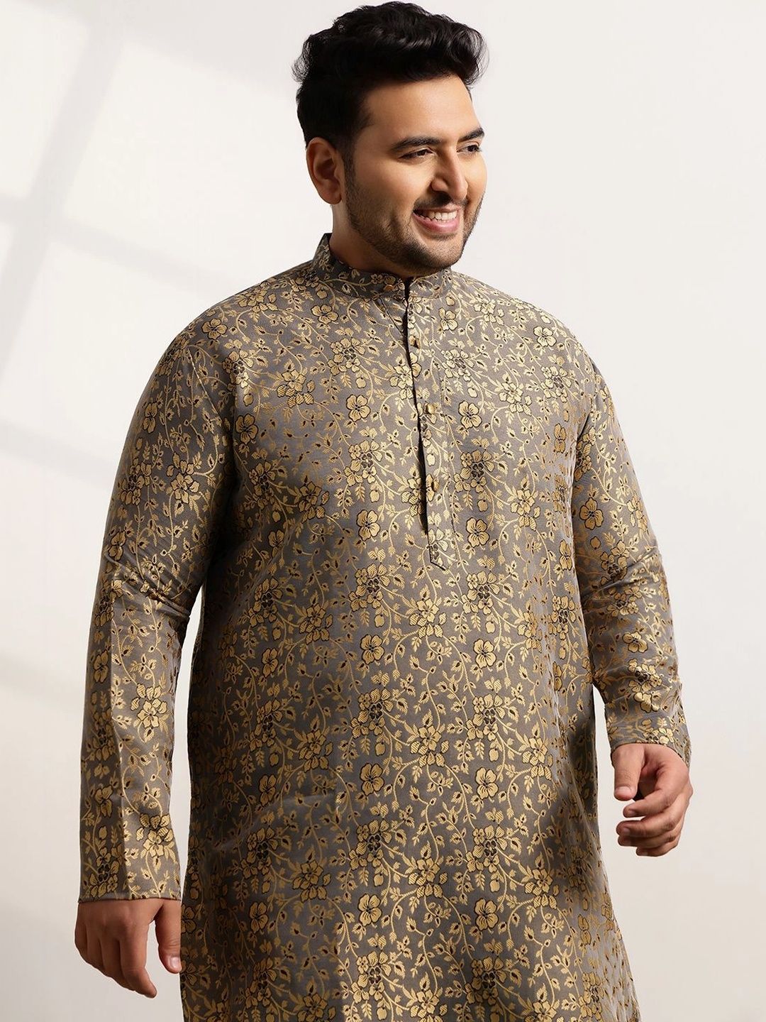 SOJANYA PLUS Lelaki Floral Regular Kurta dengan Seluar