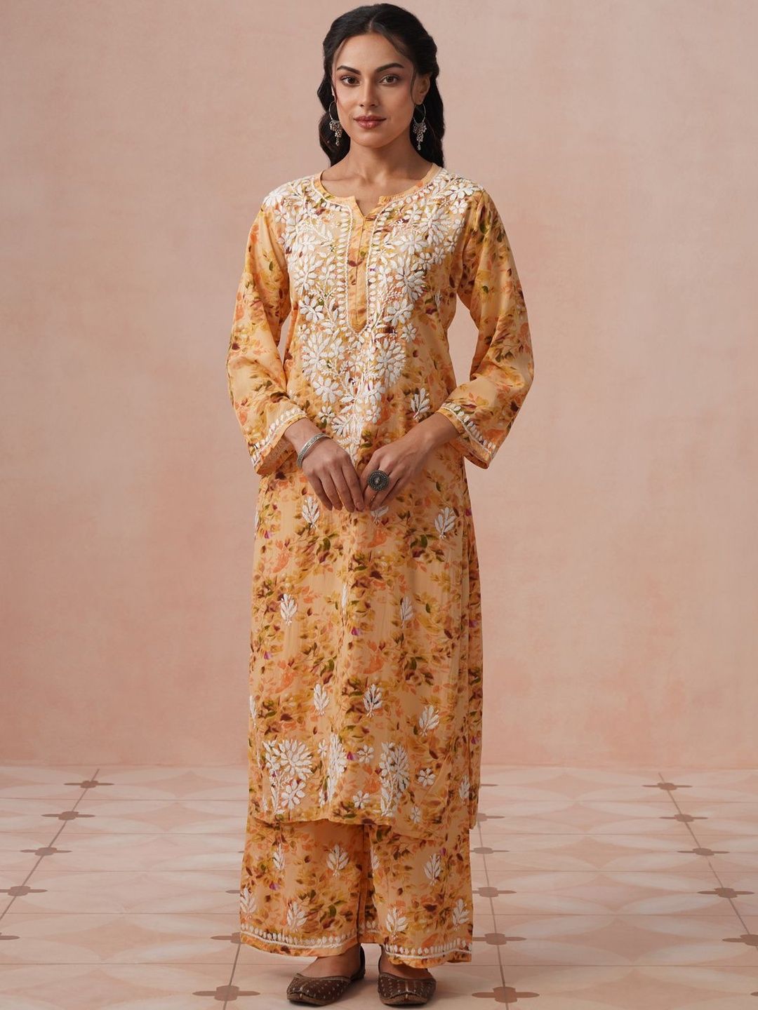 House of Chikankari Women Printed Regular Chikankari Kurta with Trousers