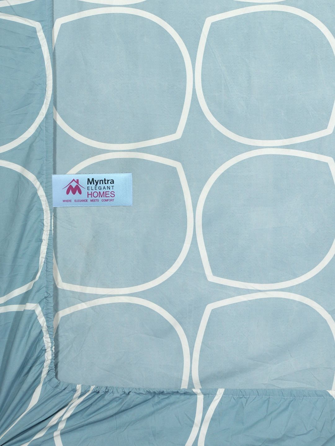Myntra Elegant Homes Blue & White Geometric 300 TC King Bedsheet with 2 Pillow Covers