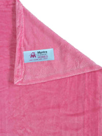 Myntra Elegant Homes Pink 300 TC King Woolen Bedsheet dengan 2 Sarung Bantal-250X225 cm