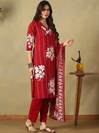 Mamicha Women Floral Printed Regular Pure Cotton Kurta with Trousers & With Dupatta