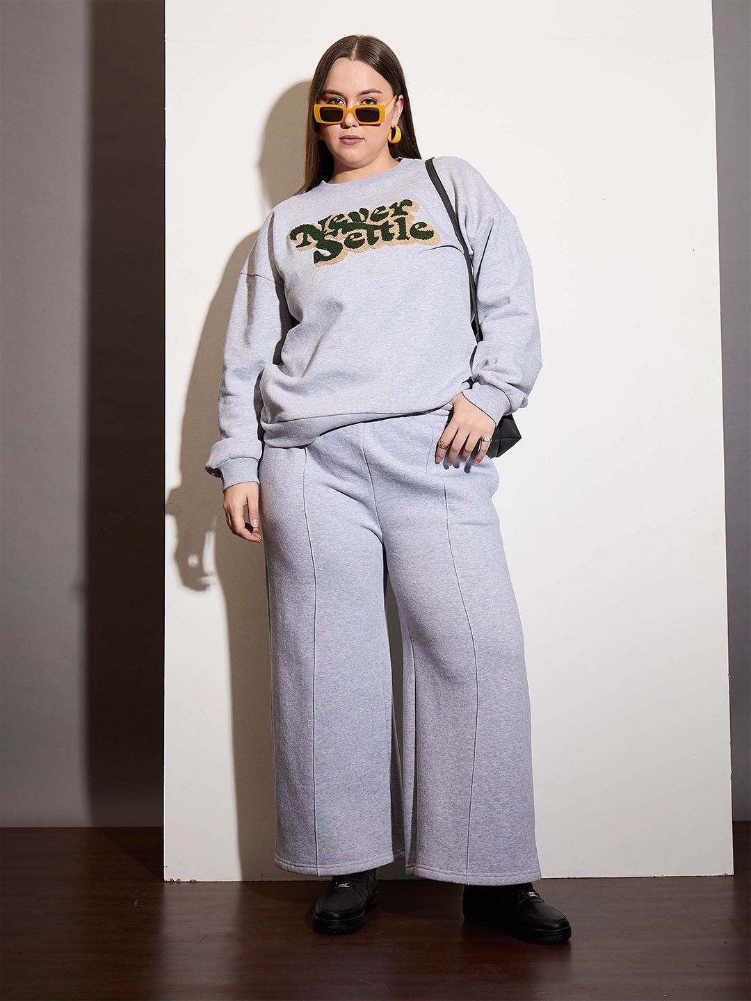 SASSAFRAS Curve Women Plus Size Typography Embroidered Sweatshirt