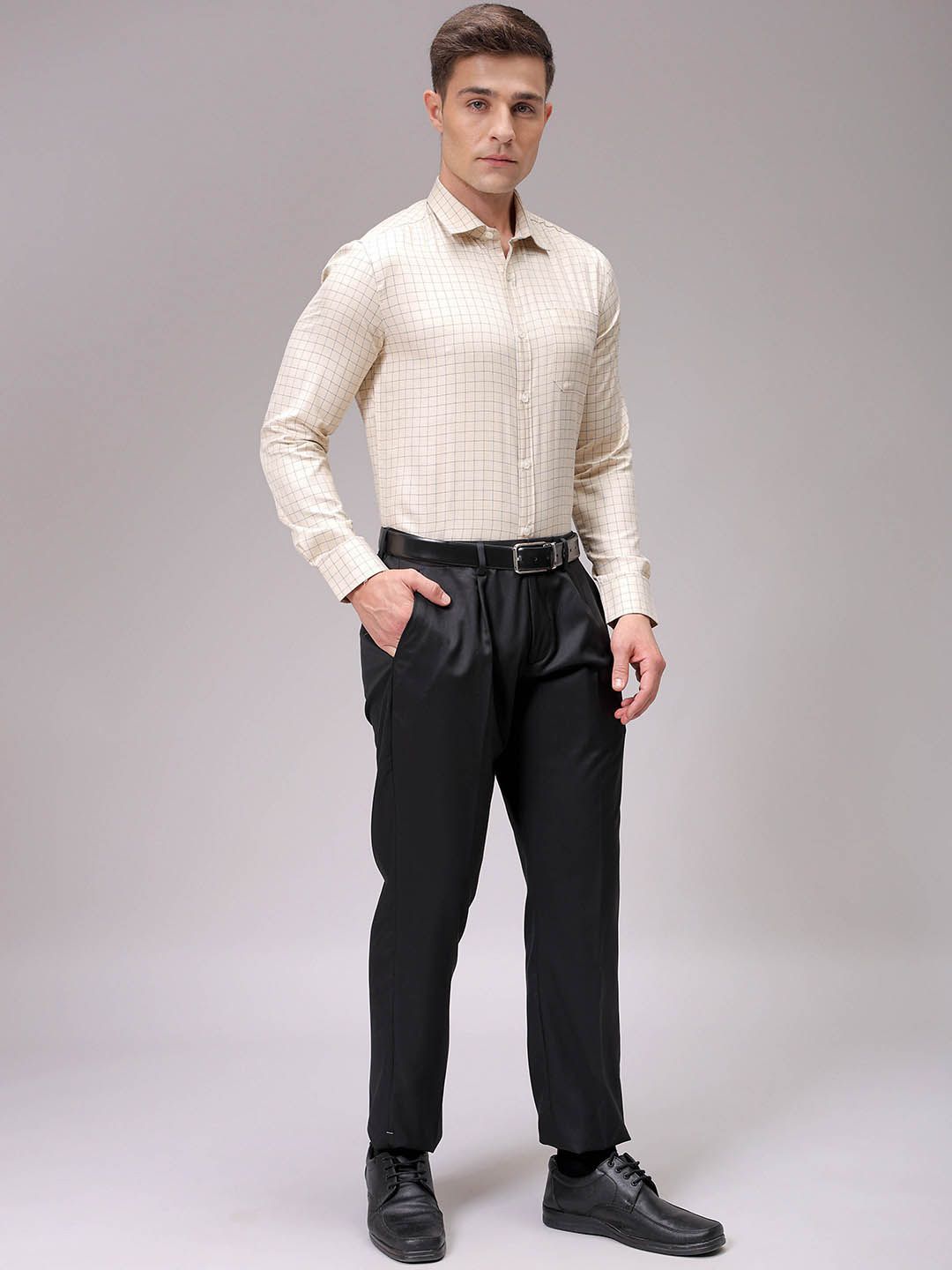 The Indian Garage Co. X Luxe Men Slim Fit Opaque Checked Formal Shirt