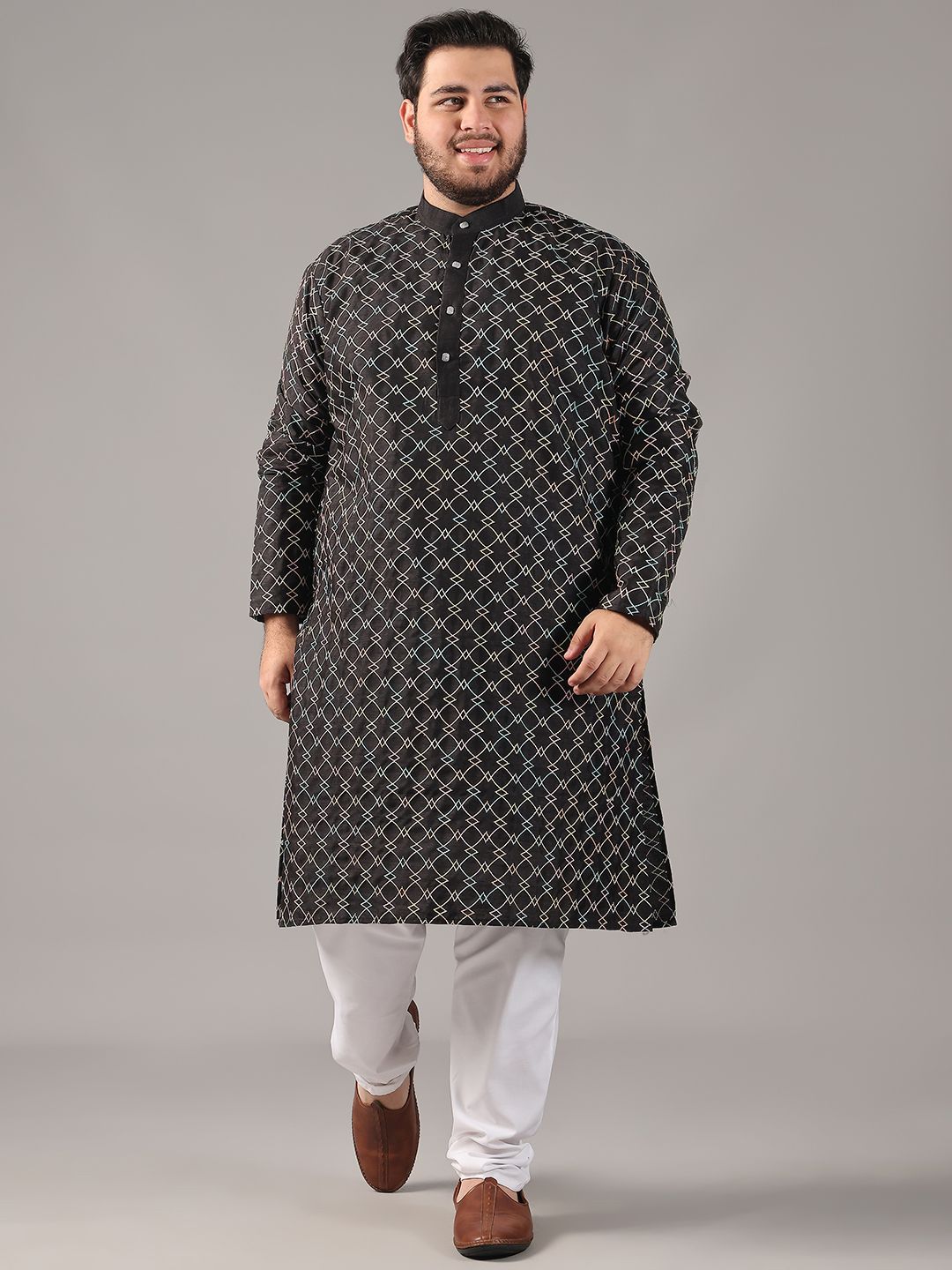 SOJANYA PLUS Plus Size Men Geometric Embroidered Pure Cotton Straight Kurta With Pyjamas