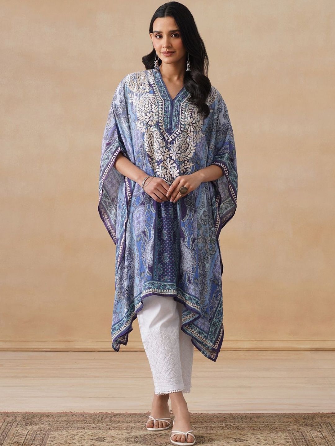 House of Chikankari Women Green Printed Crepe Kaftan Kurta