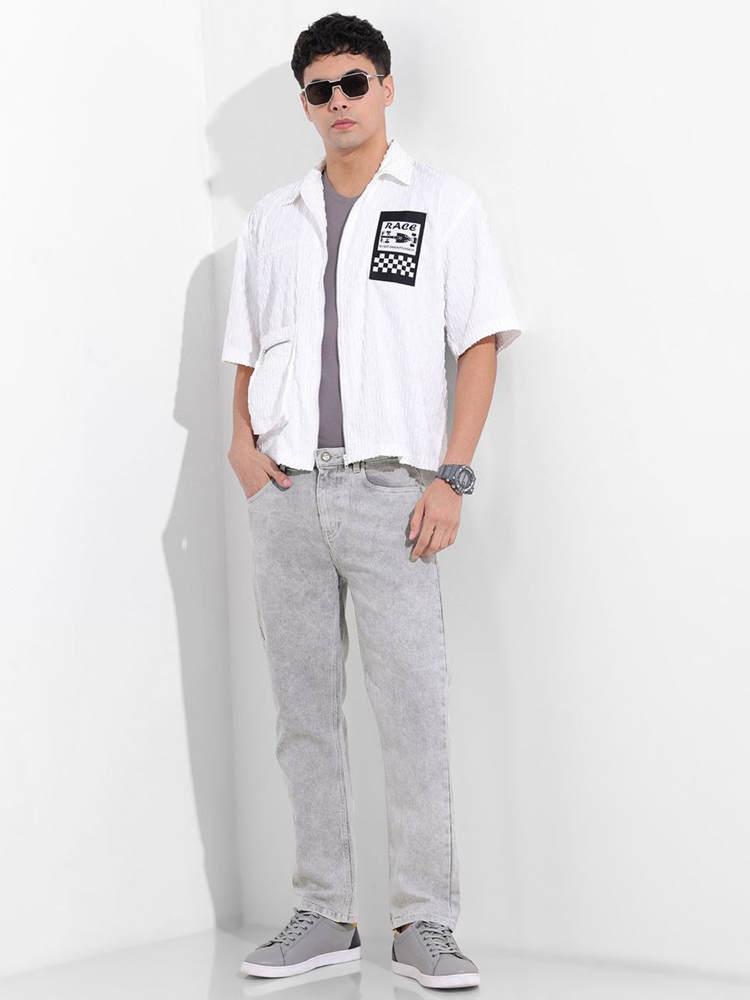 The Indian Garage Co Men Slim Fit Mid-Rise Heavy Fade Jeans
