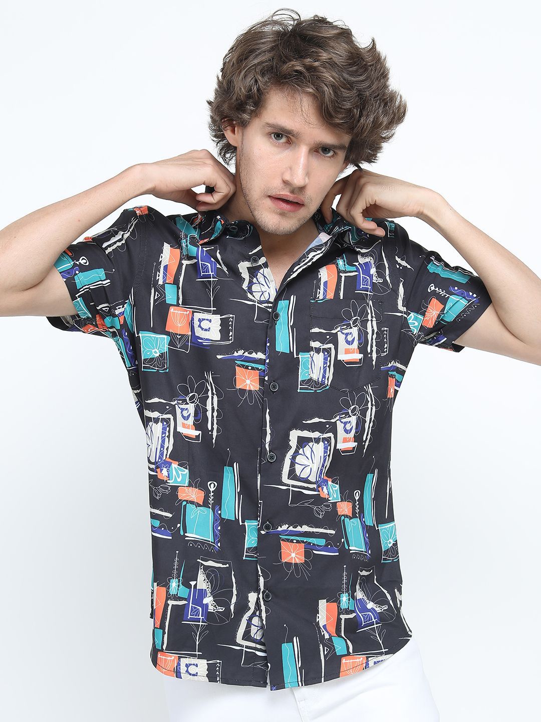 LOCOMOTIVE Men Premiums Printed Casual Slim Fit Shirt