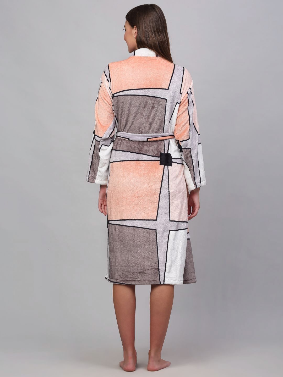 KLOTTHE White & Grey Printed Woolen Bath Robe With Belt