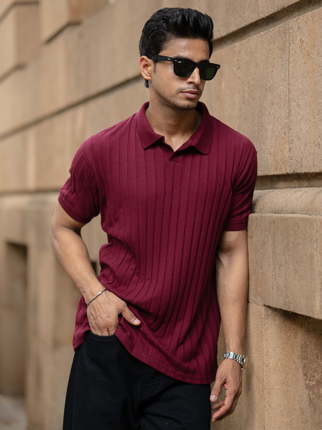 T-shirt kolar PowerLook SS25 Reka Bentuk Diri