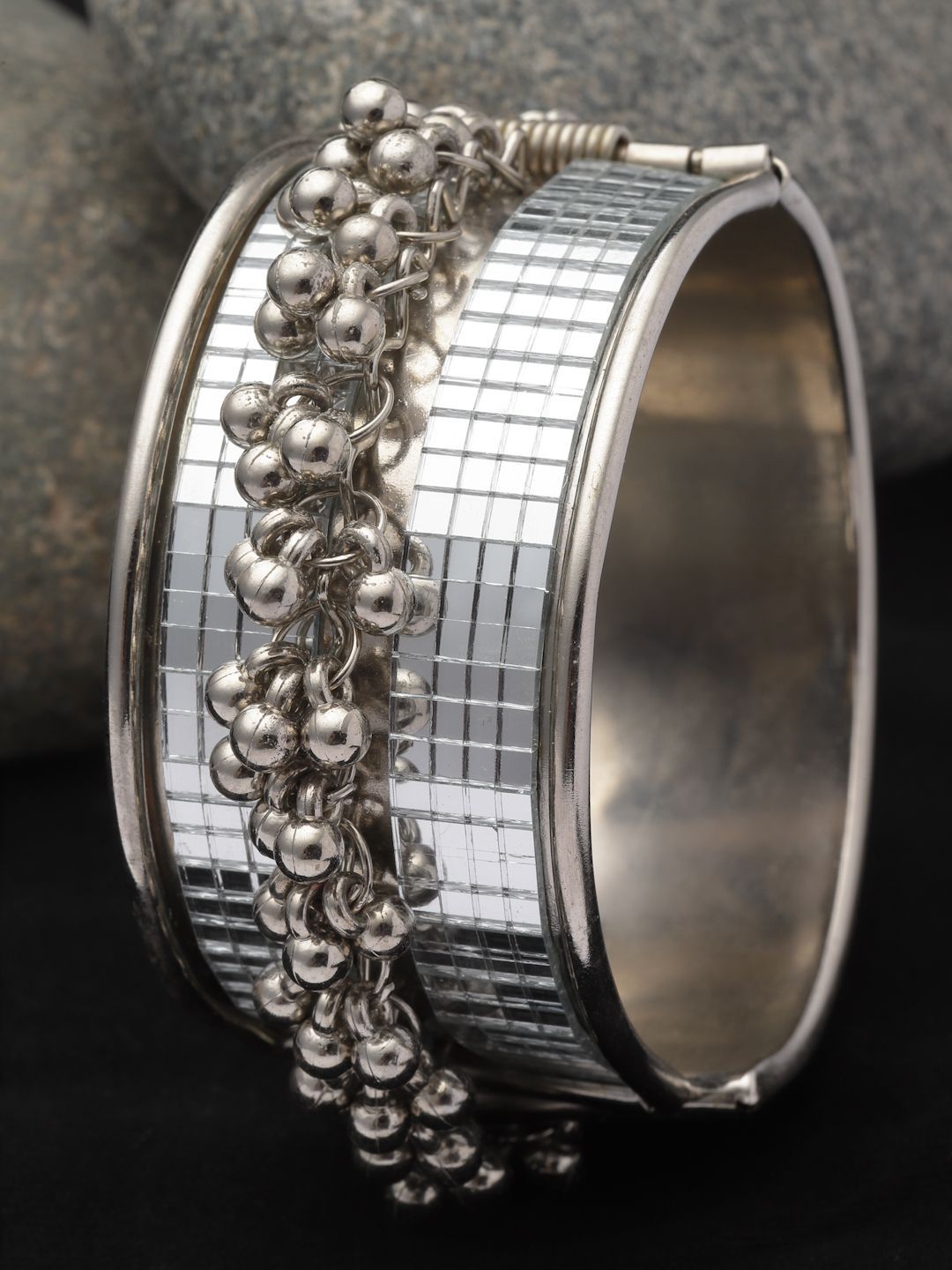 Anouk Silver-Plated Mirror Studded Bangle