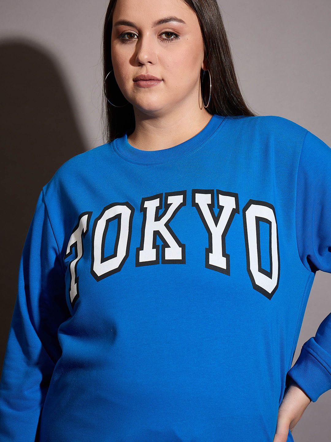 SASSAFRAS Curve Women Plus Size Typography Printed Pullover Sweatshirt