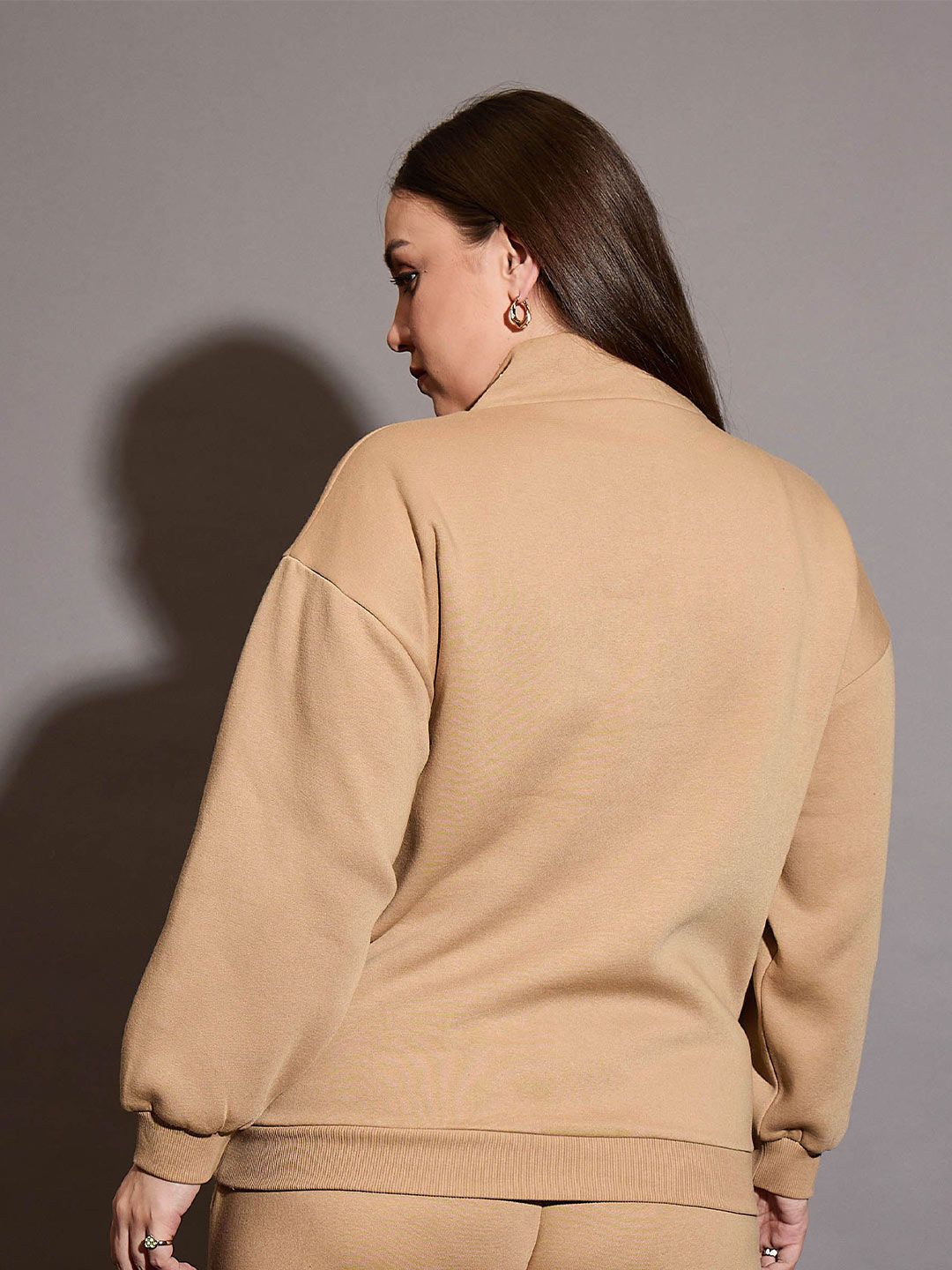 SASSAFRAS Curve Women Long Sleeves Sweatshirt