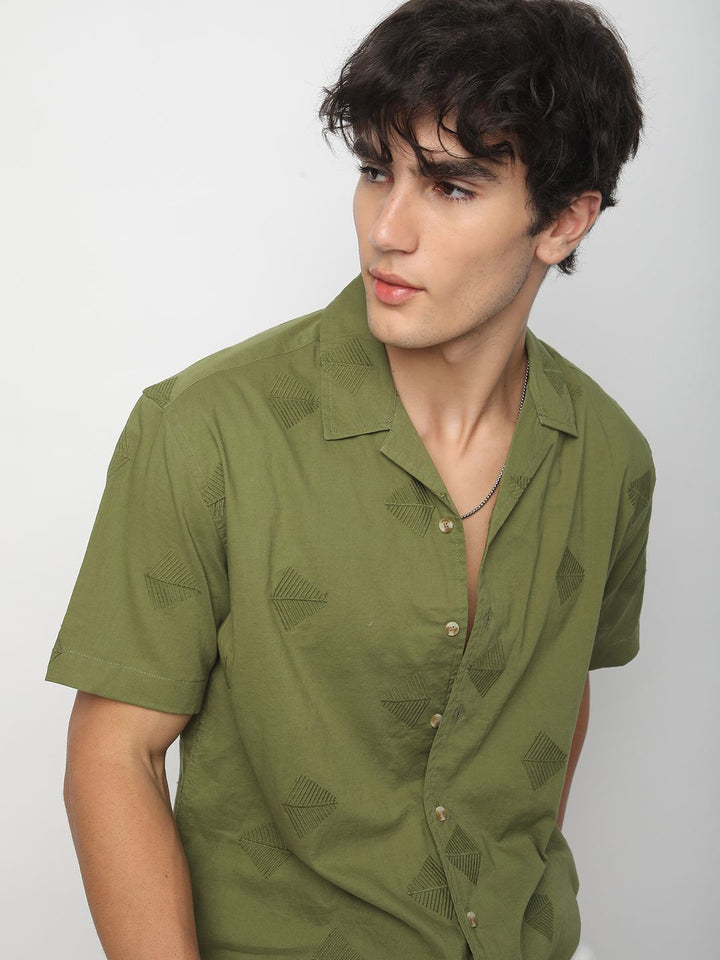 VASTRADO Men Classic Cuban Collar Conversational Printed Cotton Oversized Casual Shirt