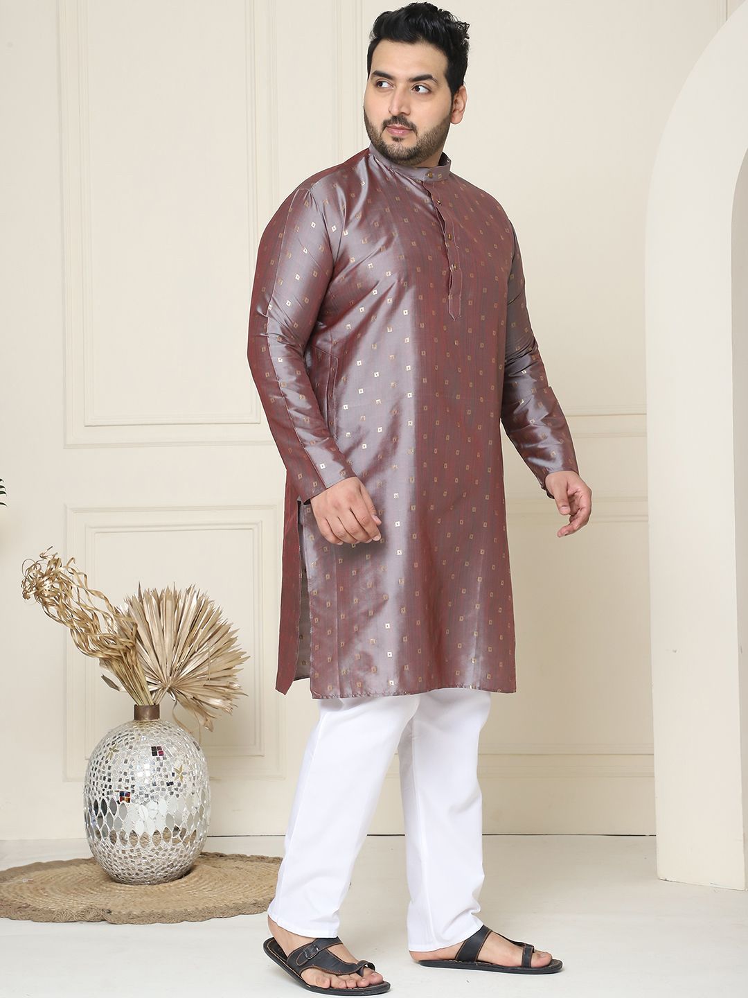 SOJANYA PLUS Ethnic Motifs Band Collar Straight Kurta With Pyjamas